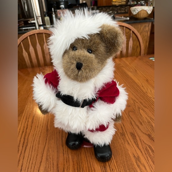 Other - Boyd’s Bear 14” Claus Kringlebeary plush collectible Santa bear.